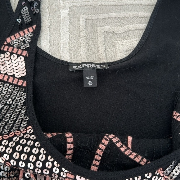 Express Colorful Top - Picture 9 of 9